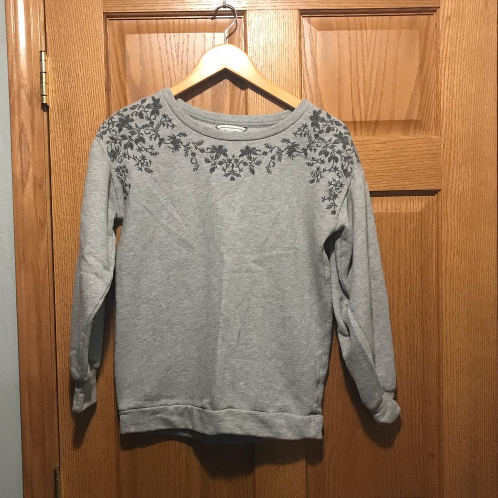 American Eagle Sweatshirt